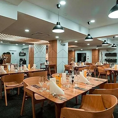 Hotel Arena